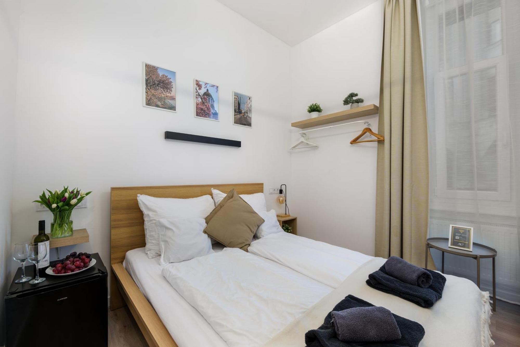 Ak7 Boutique Suites Budapest Bagian luar foto
