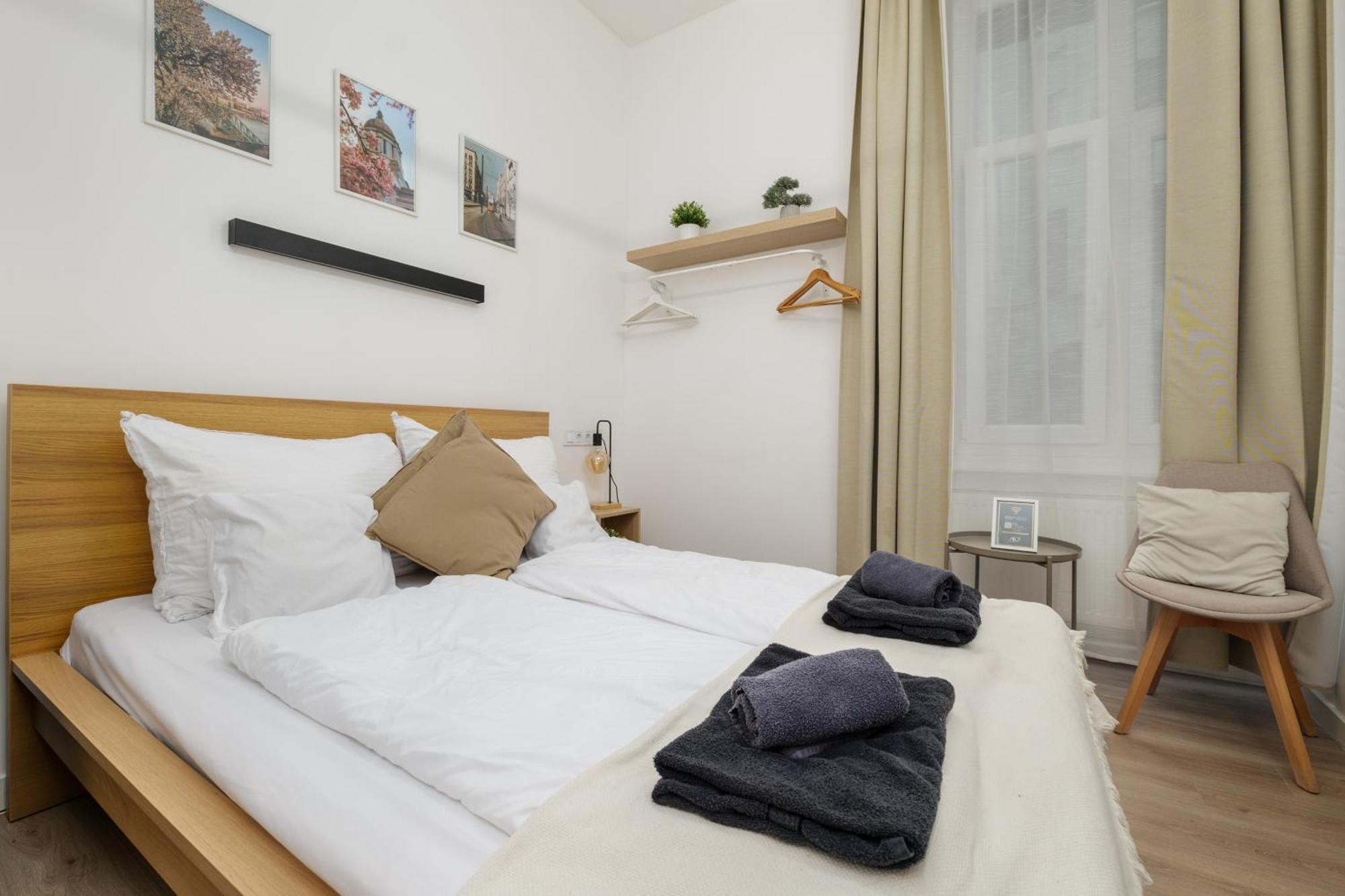 Ak7 Boutique Suites Budapest Bagian luar foto